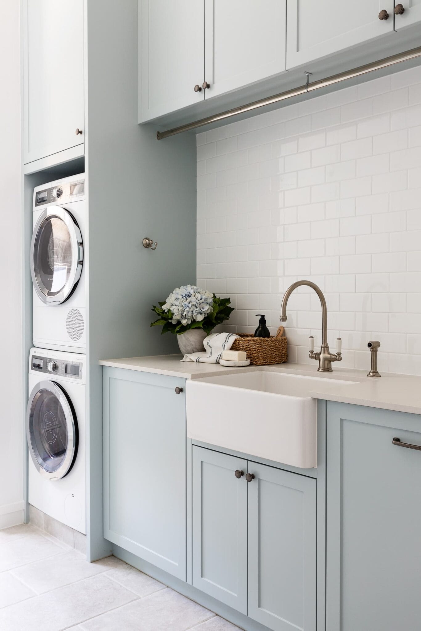 Expert Tips for Modern Laundry Renovation | Caesarstone AU